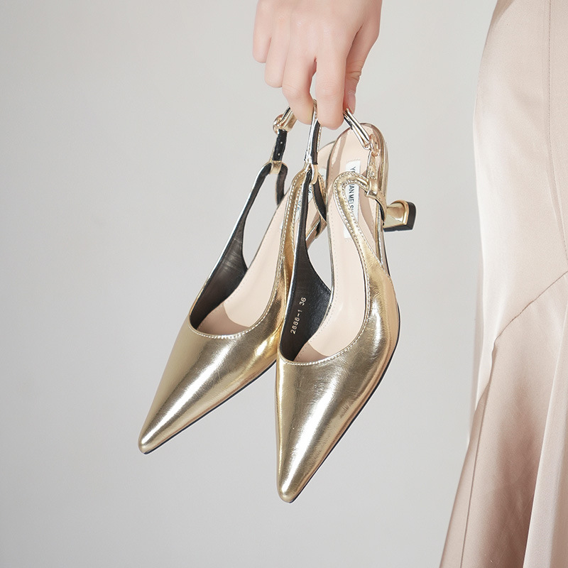 Women'S Shoes Professional - Patent leather pointed new metal empty