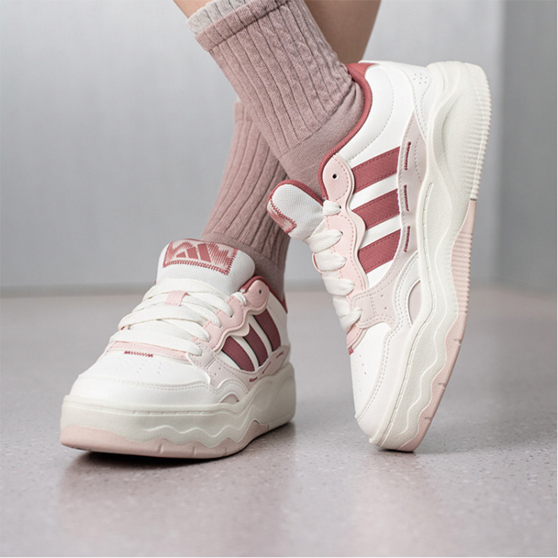 Adidas  Women White Pink Wave  - огляд і ціна Women'S Shoes Pink Adidas