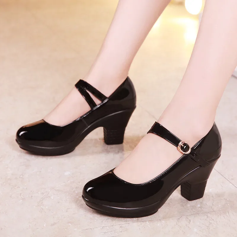 Small Size 32-43 Medium Block  - огляд і ціна Women'S Shoes Red Bottoms