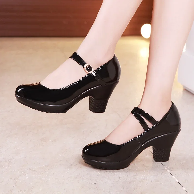 Small Size 32-43 Medium Block  - огляд і ціна Women'S Shoes Red Bottoms